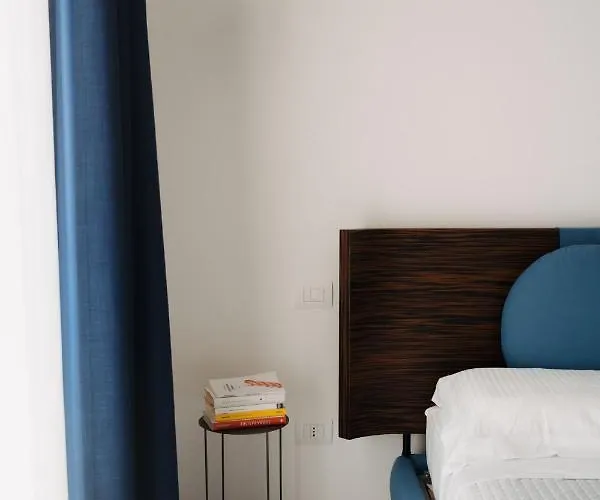 Konukevi La Dimora Dei Walori 4*